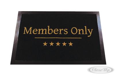 Members Only Fußmatte